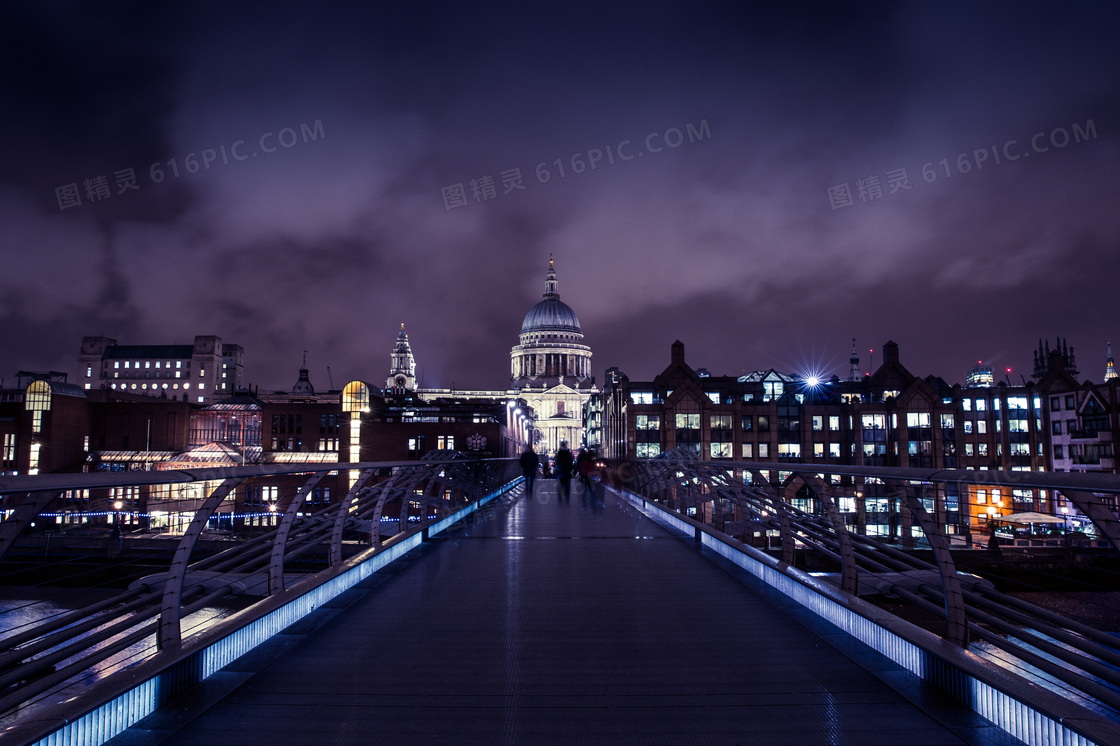 伦敦圣保罗大教堂夜景摄影高清图片