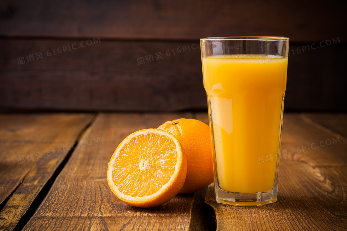 橙子与新鲜的果汁特写摄影高清图片