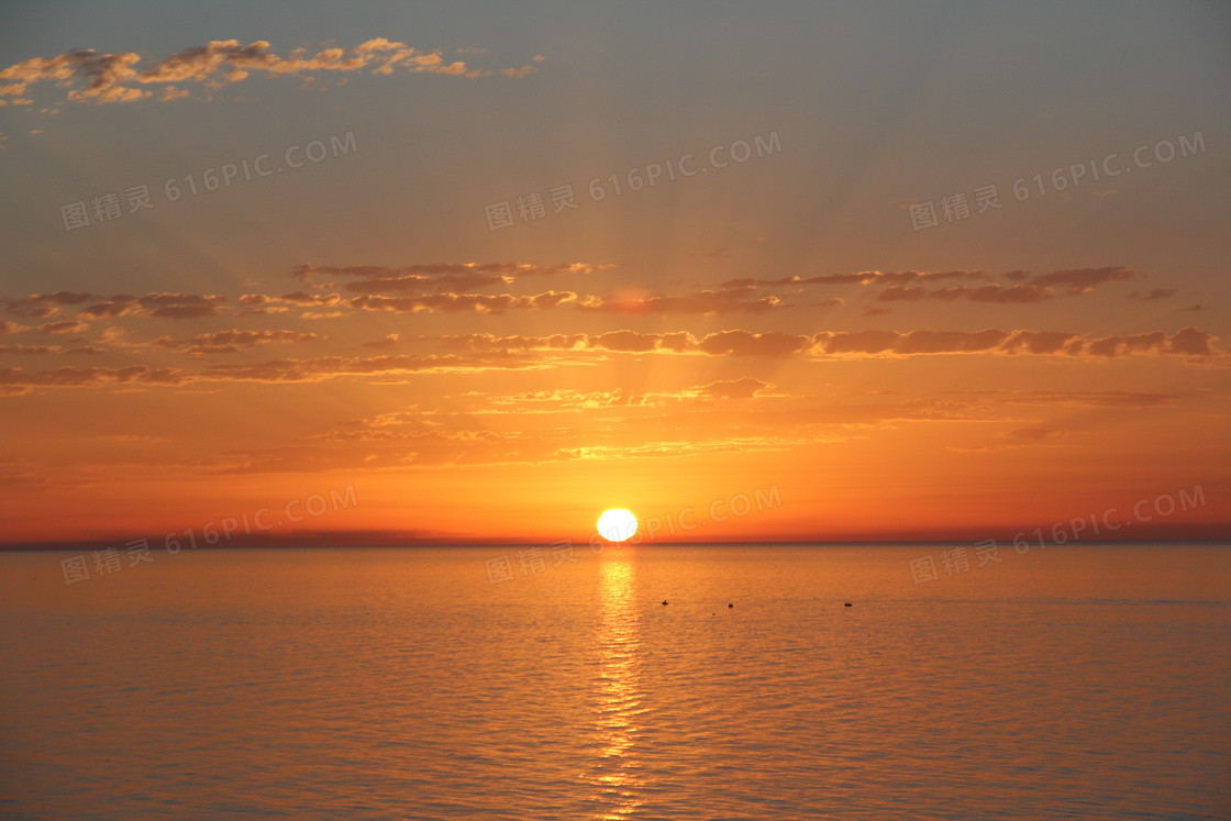 海上美丽的夕阳景色高清摄影图片