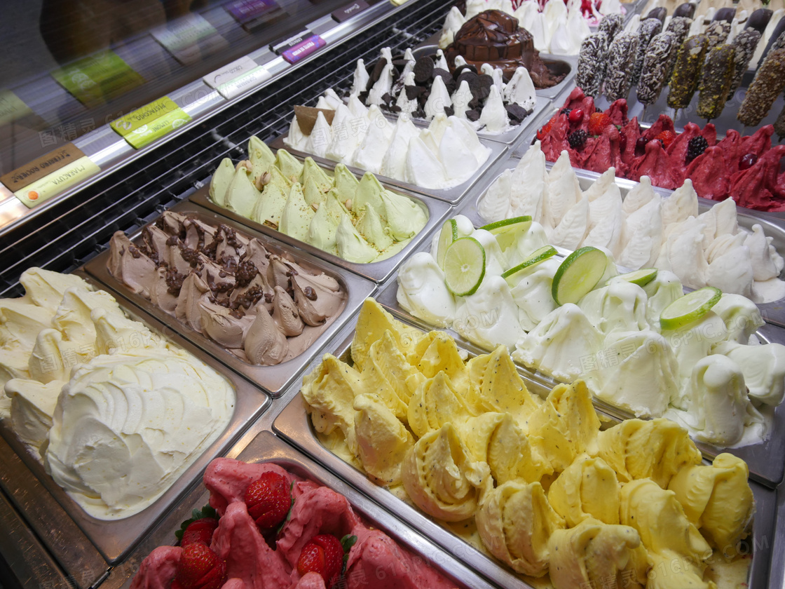 甜品店多种口味冰淇淋摄影高清图片