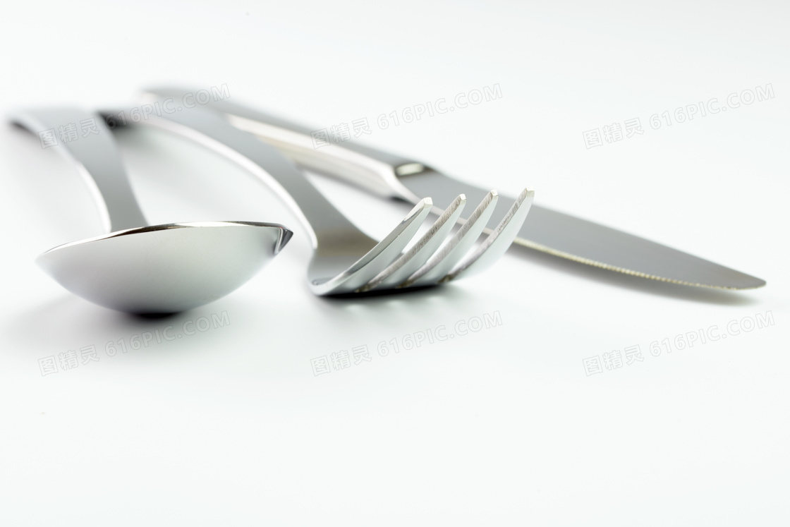不锈钢材质的刀叉餐具摄影高清图片