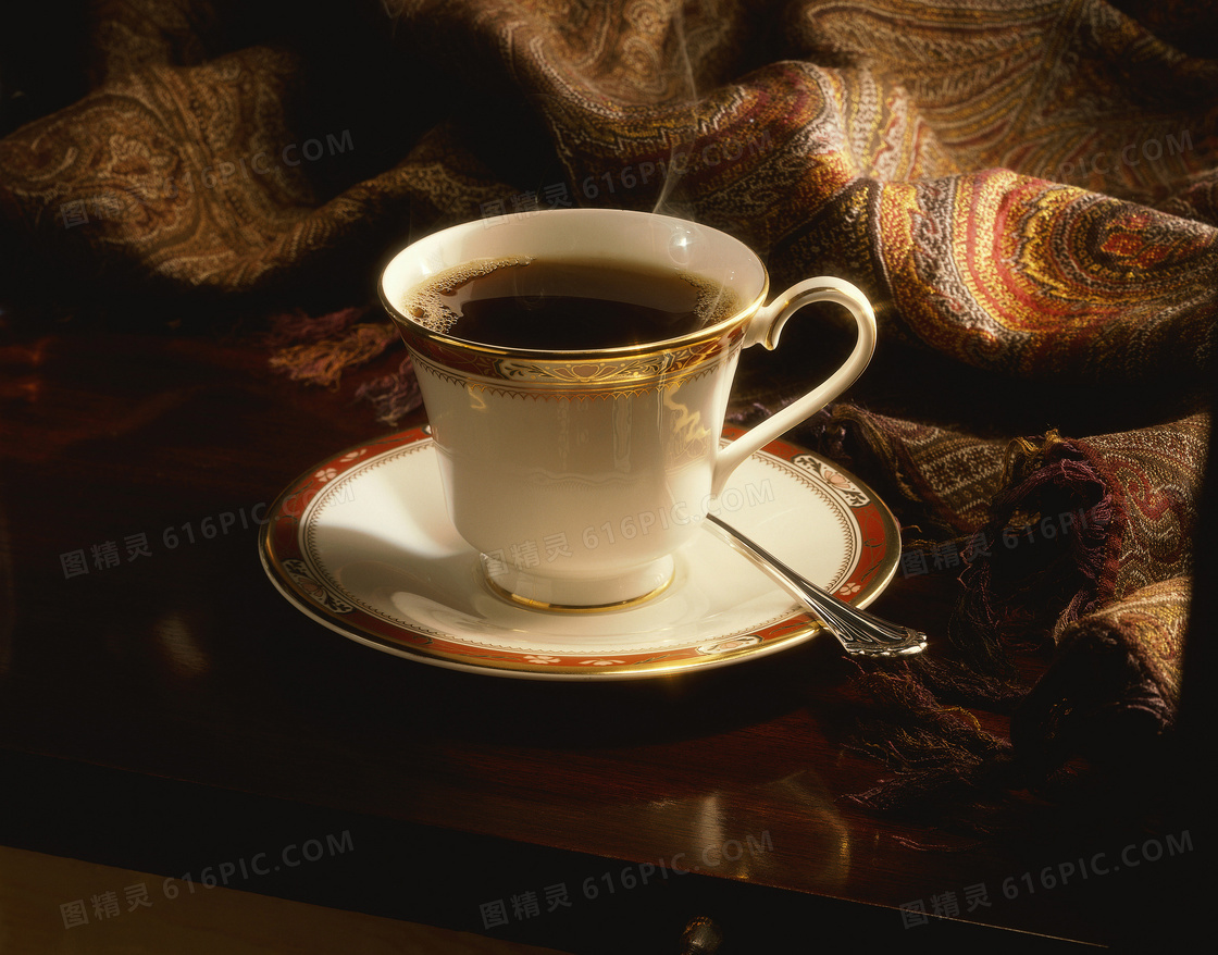 冒着热气的欧式茶杯等摄影高清图片