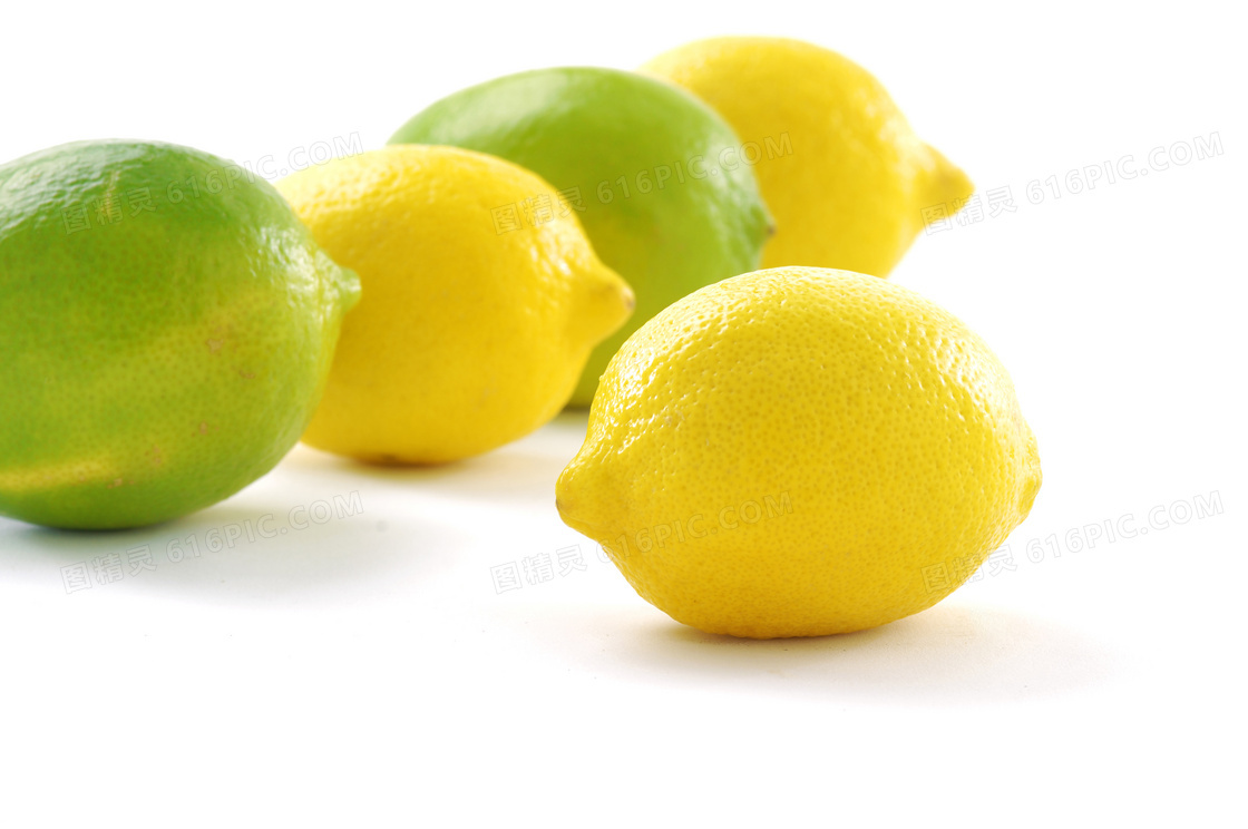 绿色与黄色的柠檬近景摄影高清图片