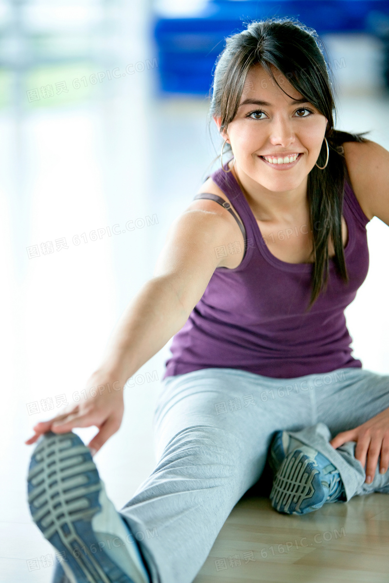健身锻炼的外国美女摄影高清图片