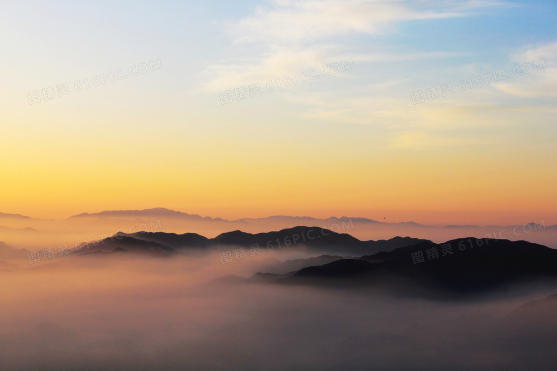 黄山顶峰云海风景摄影图片