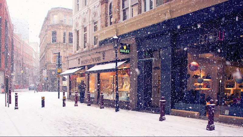 欧美城市建筑下雪适量背景素材