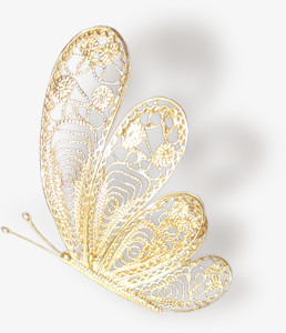 飞翔的金色金属蝴蝶