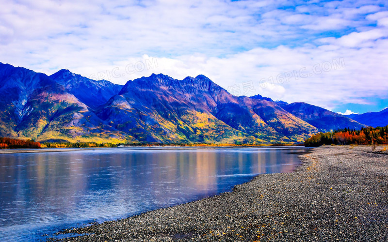 著名风景区大山海面河滩