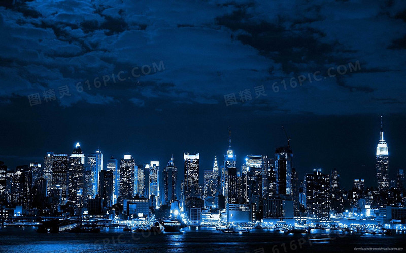 蓝色城市群楼繁华夜景