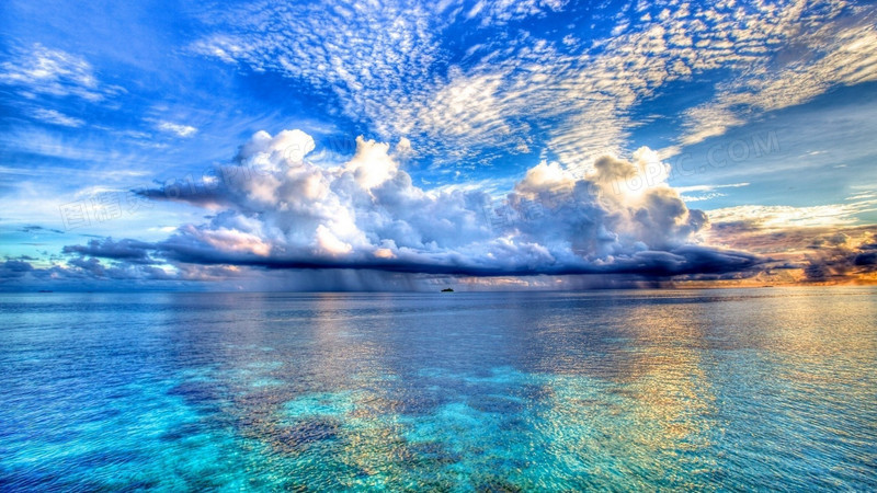 唯美蓝色天空海水