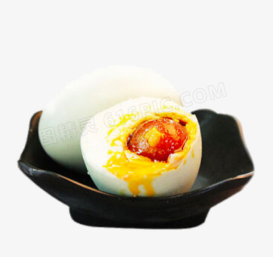 黑色瓷碗里的咸鸭蛋