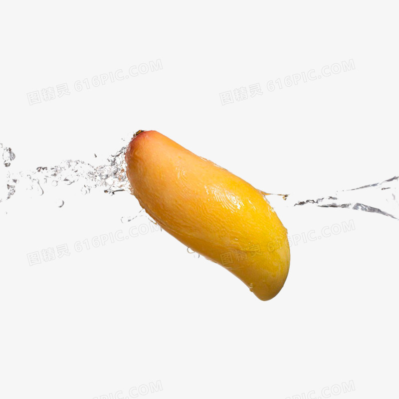 漂在水里的芒果