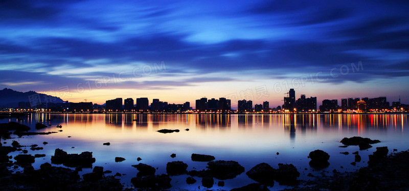 天空城市背景