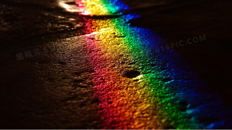 彩虹创意坑洼道路