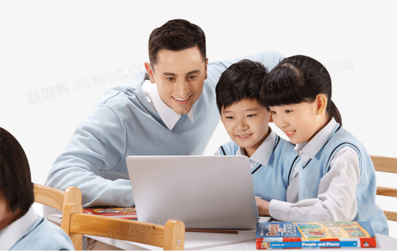 电脑学习的孩子