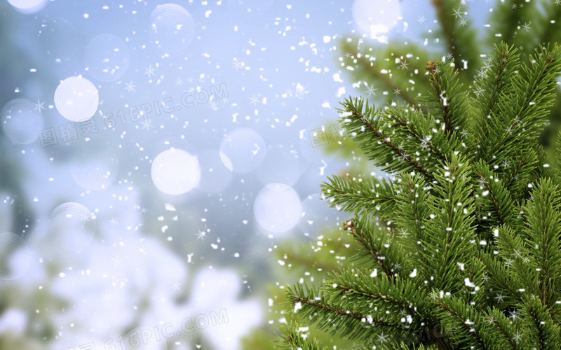 正在下着雪的天空