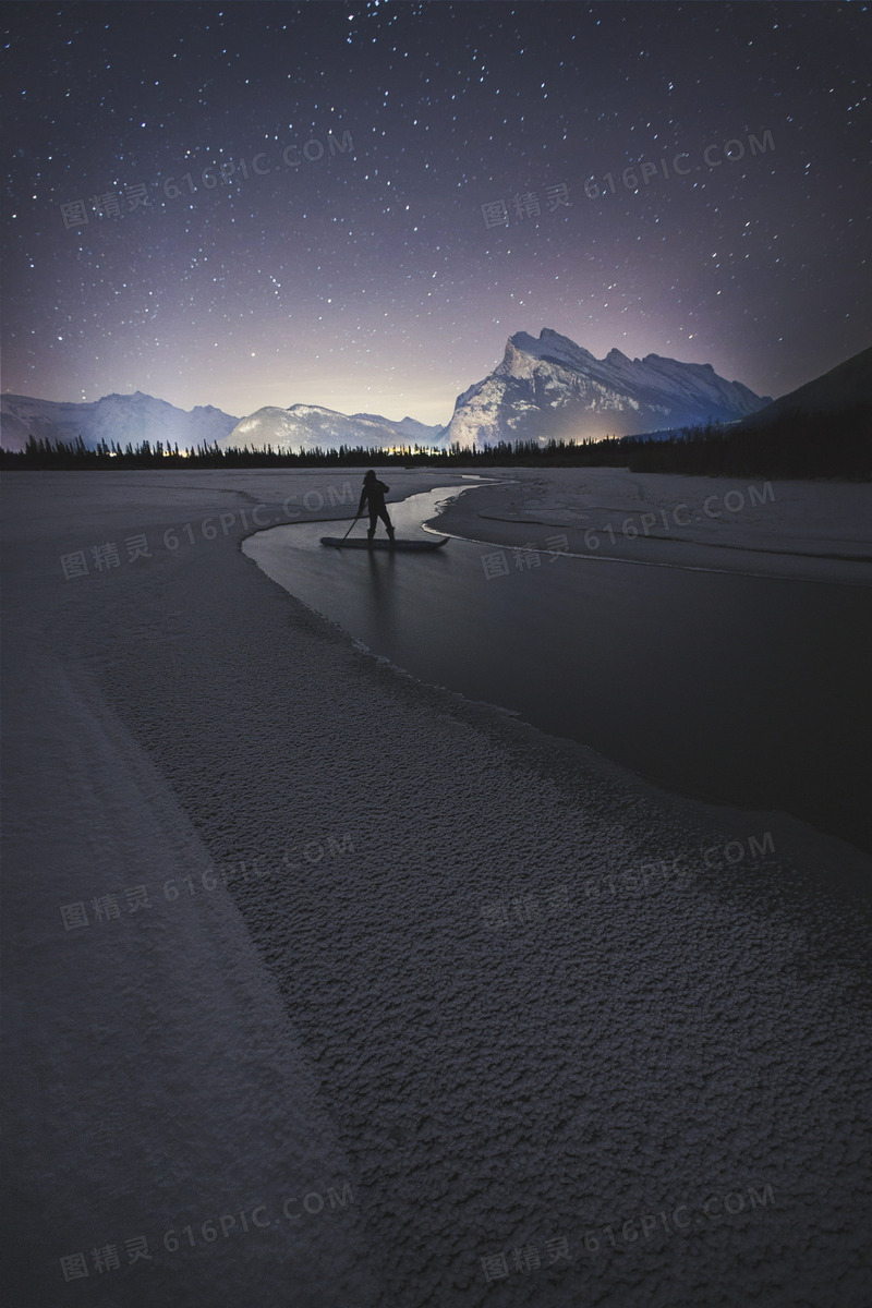 雪山夜空星空溪流