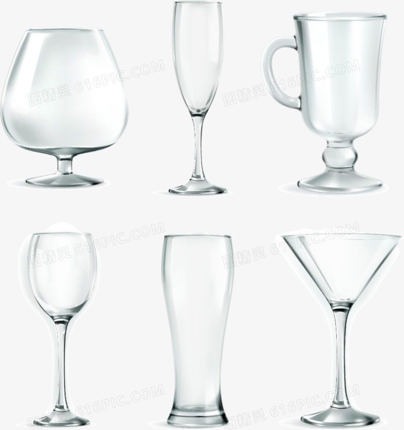 白色透明酒杯